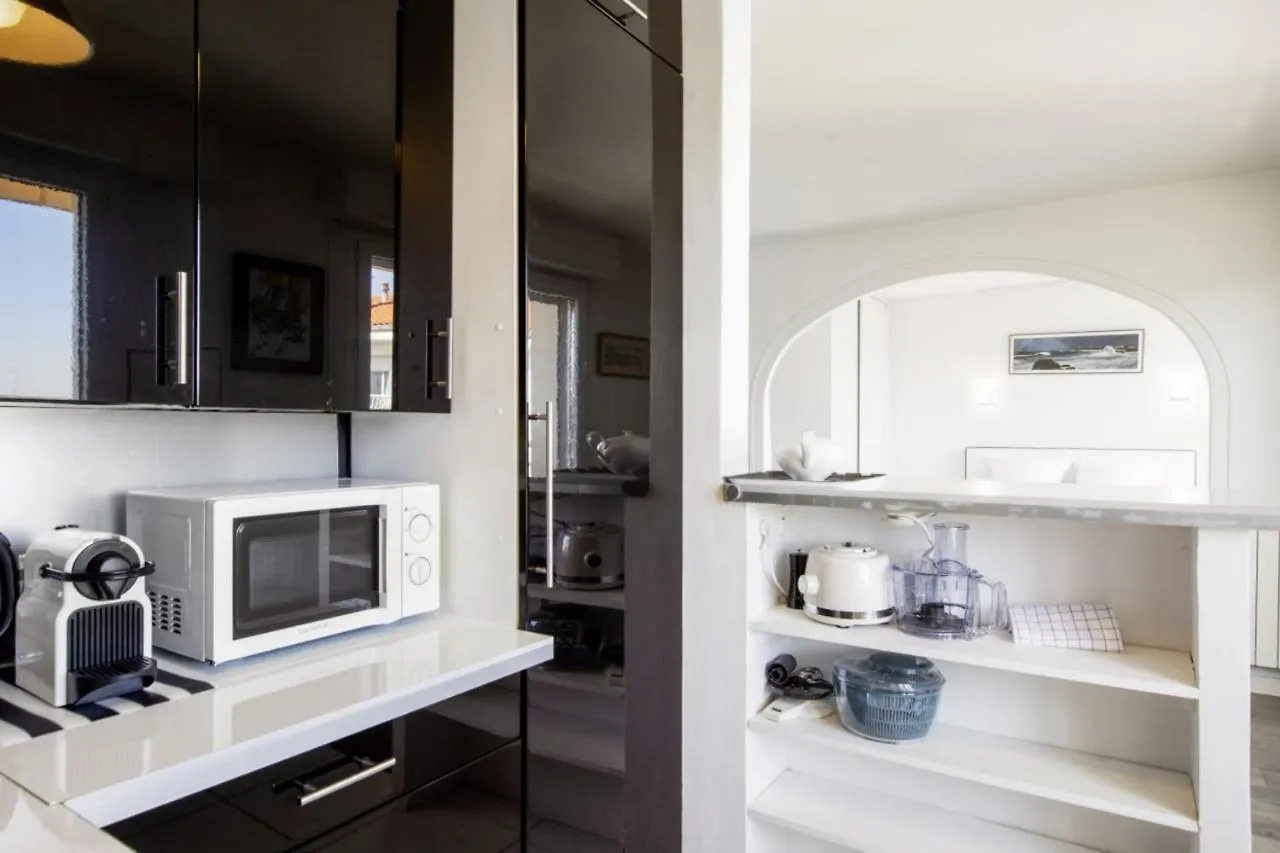 Apartment Studio Arche - Welkeys Biarritz