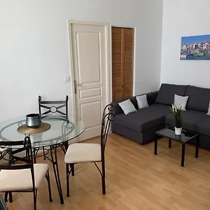 Central&quiet Cosy Flat Apartamento
